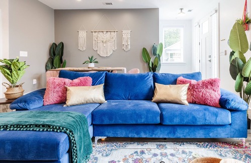 Dunean Apartment | Moroccan Boho Retreat: KING Beds! Close to Downtown! FAST WIFI + Shared Backyard