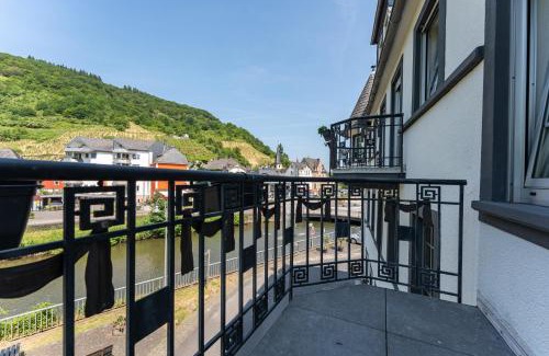 Alf Hotel | Moselresidenz Bellevue Alf