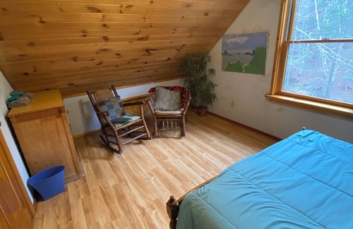 Boothbay Cabin | Mossy Glen Lodge 'Log Cabin' with a tiny brook and hammock