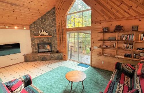 Packwood House | Mossy Moose Cabin