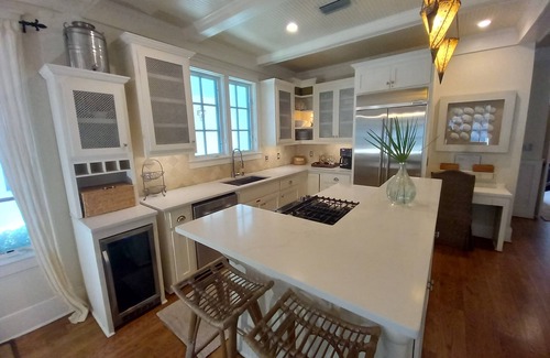 Rosemary Beach House | MOST 5 STAR REVIEWS IN RB -LOW FALL RATES-2 MIN TO BEACH-AMSLER COTTAGE- BIKES
