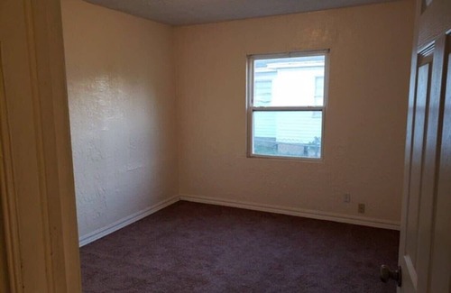 Lawton House | Most economical place in Lawton!