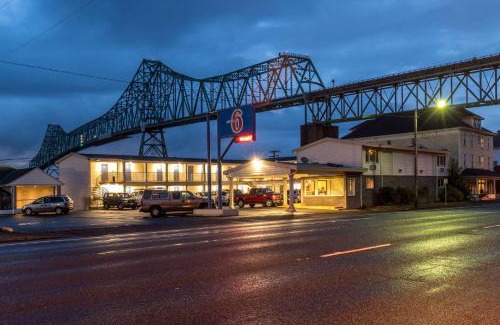 Astoria Hotel | Motel 6-Astoria, OR