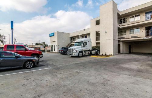 Bell Gardens Hotel | Motel 6 Bell Gardens, CA - Los Angeles