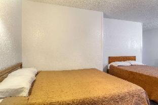 Brighton Hotel | Motel 6 Brighton CO Denver Northeast