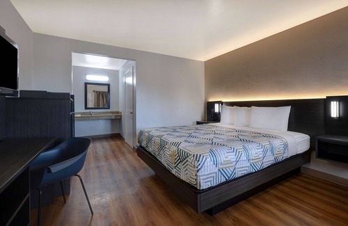 Buttonwillow Hotel | Motel 6 Buttonwillow, CA Central