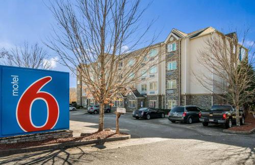 Canton Hotel | Motel 6-Canton, GA