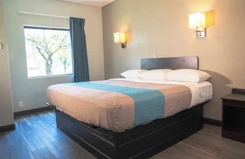 Caseyville Hotel | Motel 6 Caseyville, IL - Caseyville Il