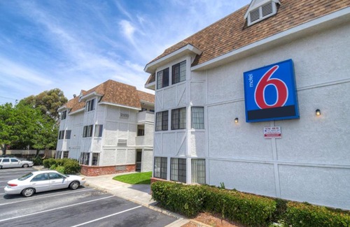 Lincoln Acres Hotel | Motel 6-Chula Vista, CA - San Diego