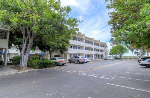 Lincoln Acres Hotel | Motel 6-Chula Vista, CA - San Diego