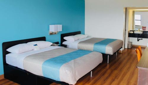 Briargate Hotel | Motel 6-Colorado Springs, CO - Air Force Academy