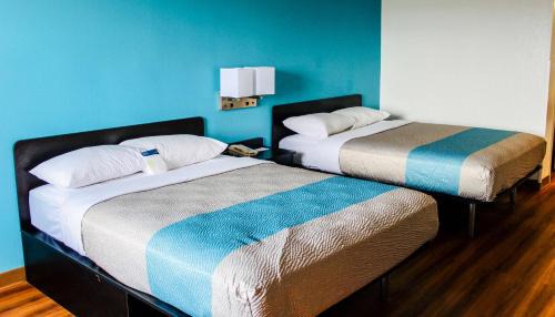 Briargate Hotel | Motel 6-Colorado Springs, CO - Air Force Academy