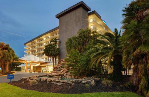 Cutler Bay Hotel | Motel 6-Cutler Bay, FL