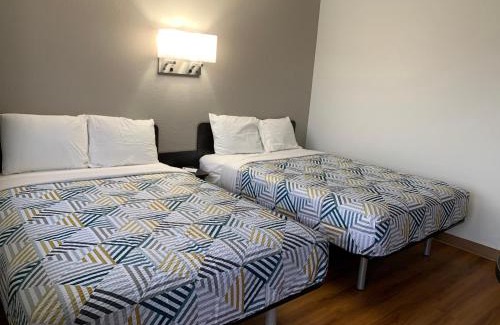 Dayton Hotel | Motel 6-Dayton, OH