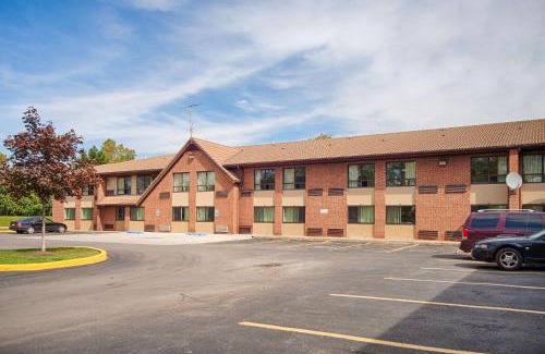 East Syracuse Hotel | Motel 6 East Syracuse, NY - Airport