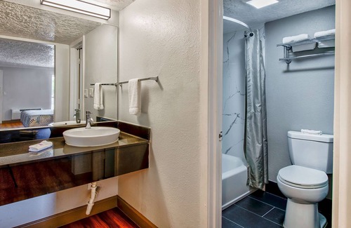 Fort Worth Hotel | Motel 6 Fort Worth, TX - White Settlement