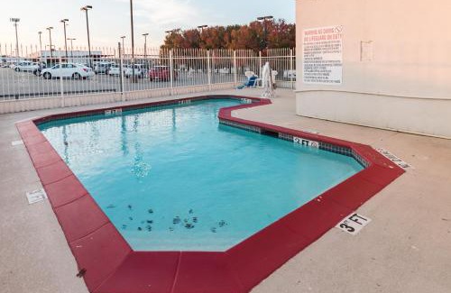 Fort Worth Hotel | Motel 6-Fort Worth, TX - White Settlement