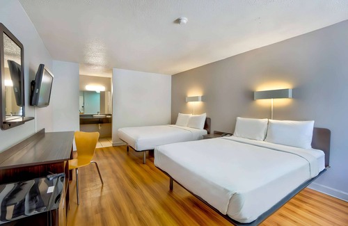 Gainesville Hotel | Motel 6 Gainesville, FL