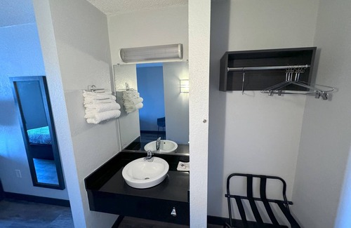 Greenwood Village Hotel | Motel 6 Greenwood Village, CO - Denver - South Tech Center