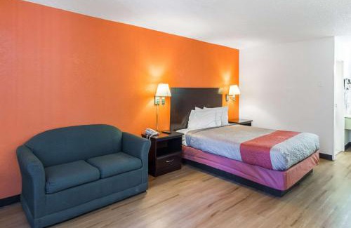 Groton Hotel | Motel 6-Groton, CT - Casinos nearby