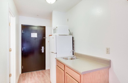 Hinesville Hotel | Motel 6 Hinesville, GA