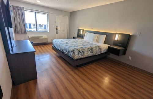 Kingman Hotel | Motel 6 Kingman, AZ - Route 66 West