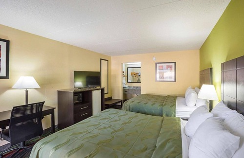 Knoxville Hotel | Motel 6 Knoxville, TN - East
