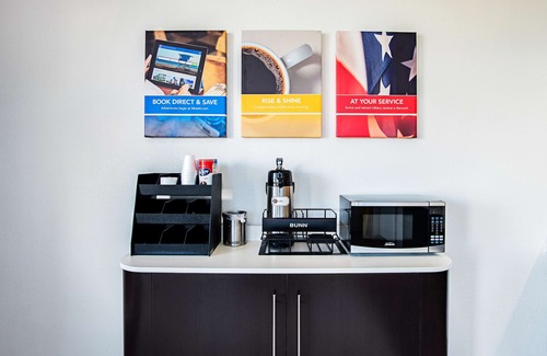 Manchester Hotel | Motel 6 Manchester, TN