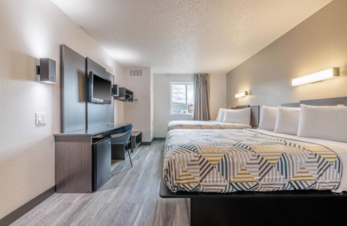 Grant Creek Hotel | Motel 6 Missoula, MT