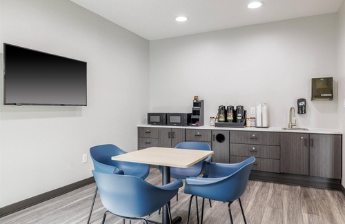 Grant Creek Hotel | Motel 6 Missoula, MT