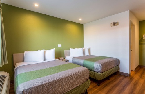 Needles Hotel | Motel 6 Needles, CA