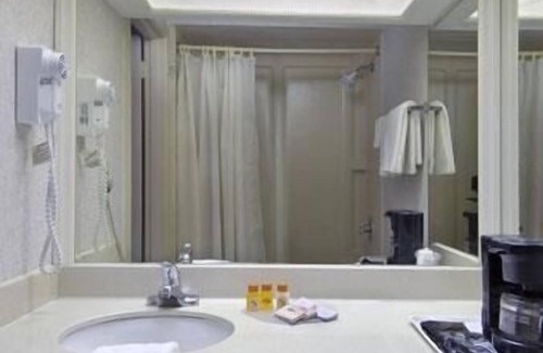 New Brunswick Hotel | Motel 6 New Brunswick