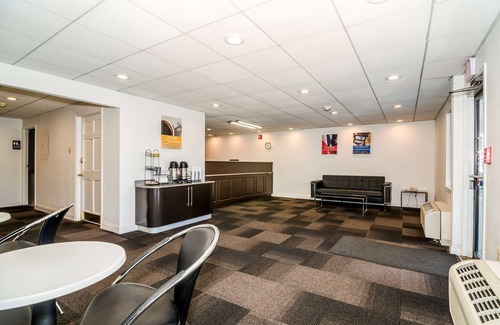 Newark Hotel | Motel 6 Newark, DE