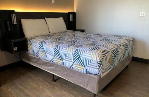 Nogales Hotel | Motel 6-Nogales, AZ - Mariposa Road