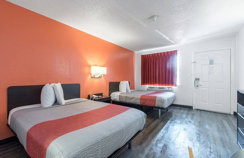 Norcross Hotel | Motel 6 Norcross, GA - Atlanta Northeast