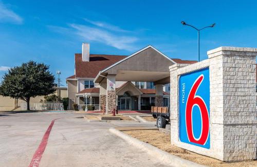 North Richland Hills Hotel | Motel 6-North Richland Hills, TX - NE Fort Worth