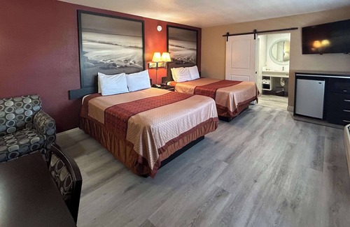 Lamanda Park Hotel | Motel 6 Pasadena, CA – Old Town Pasadena Area
