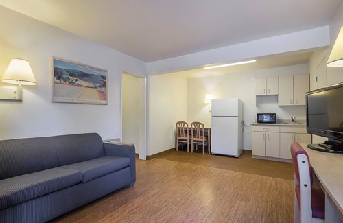 Rochester Hotel | Motel 6 Rochester, MN