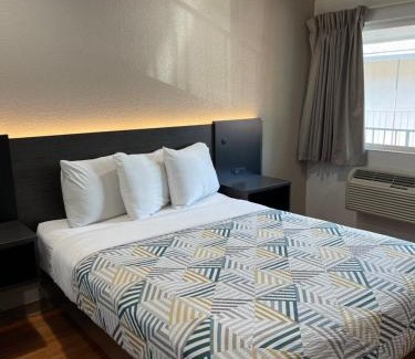 Central Sacramento Hotel | Motel 6 Sacramento, Ca - Downtown