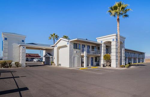 Safford Hotel | Motel 6-Safford, AZ