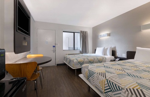 West San Antonio Hotel | Motel 6 San Antonio, TX - West SeaWorld