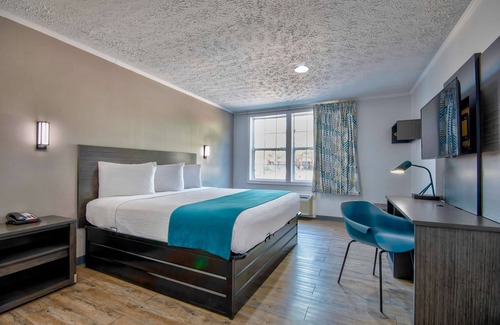 Stafford Hotel | Motel 6 Stafford, TX – SW Houston - Sugarland