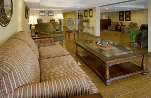 Aquia Harbour Hotel | Motel 6 Stafford, VA Quantico