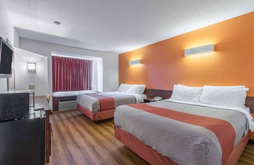 Streetsboro Hotel | Motel 6 Streetsboro, OH