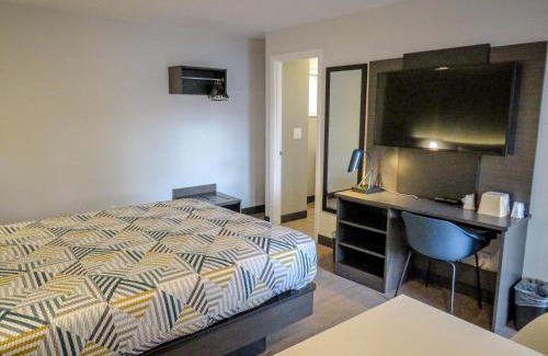 Tigard Hotel | Motel 6 Tigard, Or - Portland Southwest