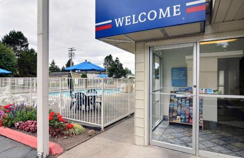 Tumwater Hotel | Motel 6-Tumwater, WA - Olympia