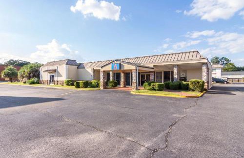 Warner Robins Hotel | Motel 6-Warner Robins, GA