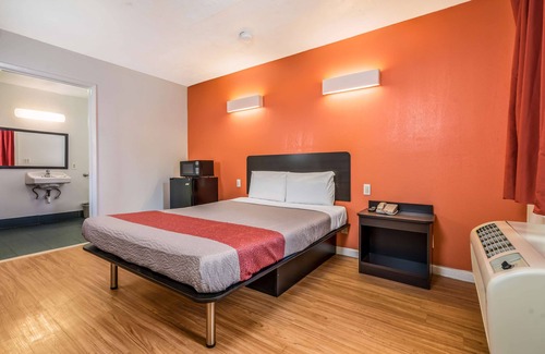 Westley Hotel | Motel 6 Westley, CA