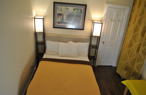 Newark House | Motel Casa Downtown Guest House