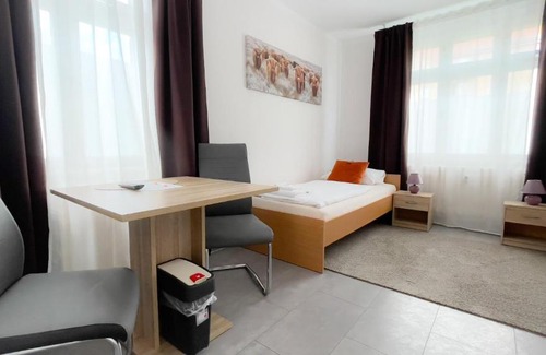 Oberhavel Hotel | MOTEL DARIA Hennigsdorf Berlin